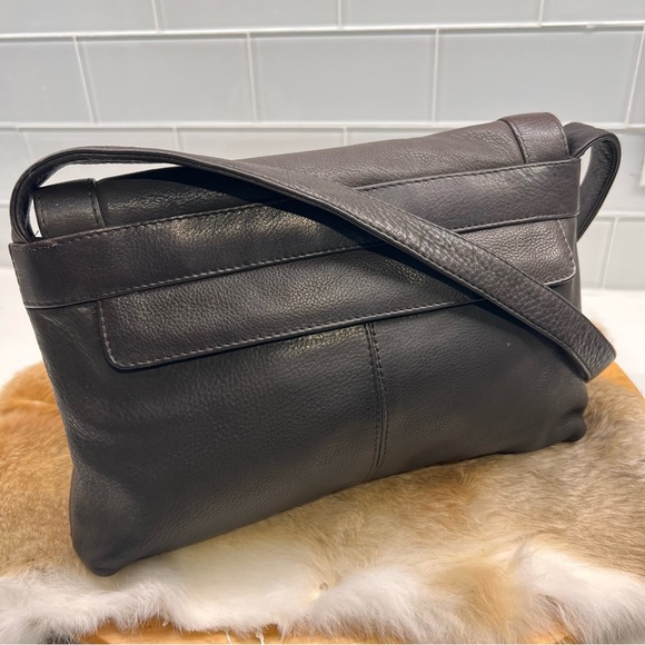 REACTION Kenneth Cole Reaction Brown Soft Leather Messenger Crossbody Bag 11x8” - Picture 7 of 14